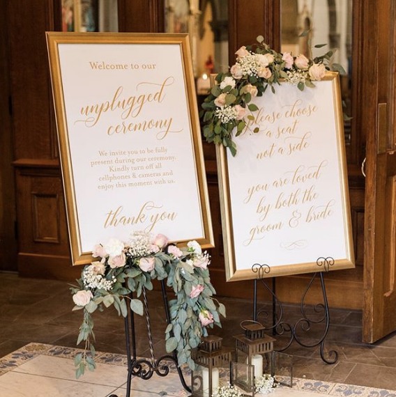 wedding day signs by noteworthy expressions