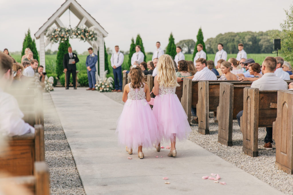 White Willow Farms, Indiana - outdoor wedding aisle