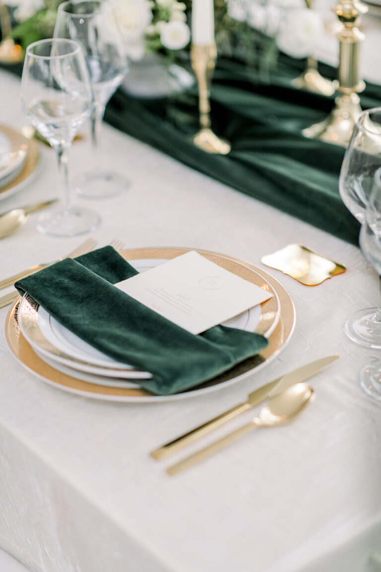 Green with Envy: An Emerald Green Wedding