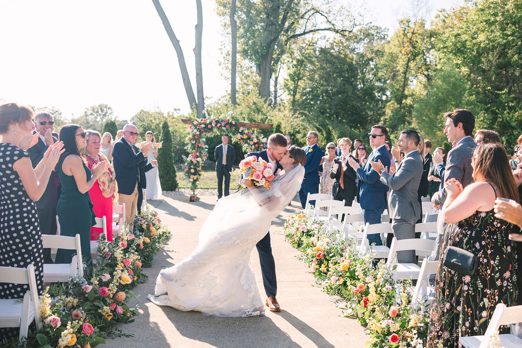 outdoor ceremony at Daniel's Vineyard