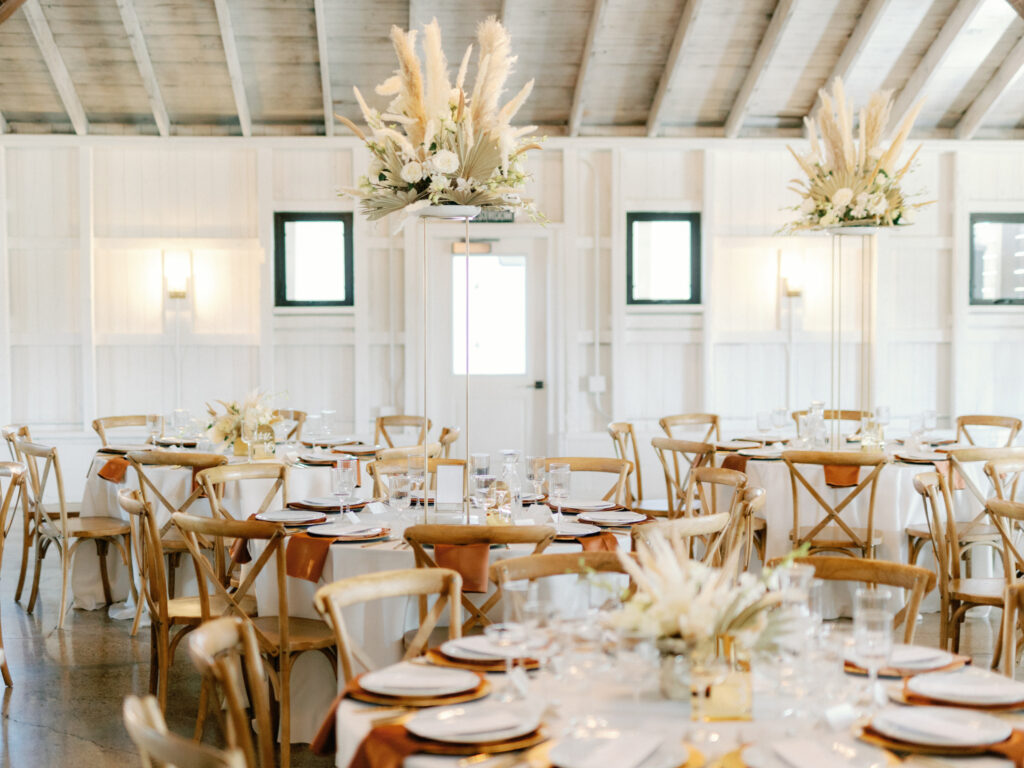 white willow farms reception room photo