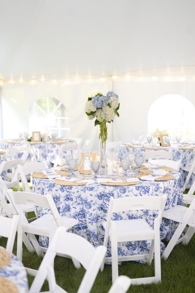 Blue and white Morse Lake Wedding