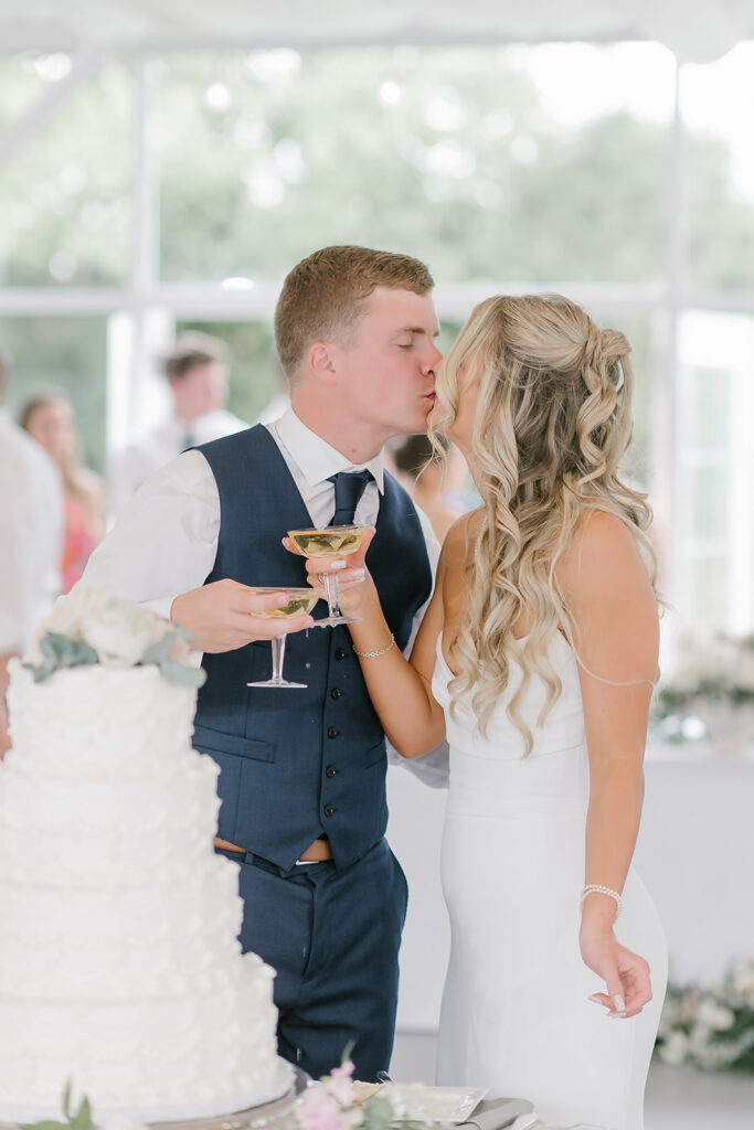 Ritz Charles Garden Pavilion newlyweds cheers